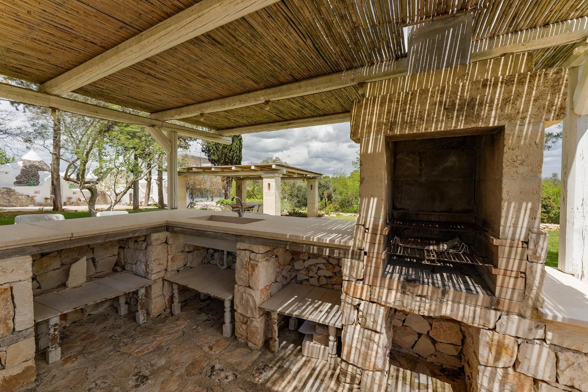 Trullo Turchese Fabiola Villa เชจลีเมสซาปิกา ภายนอก รูปภาพ